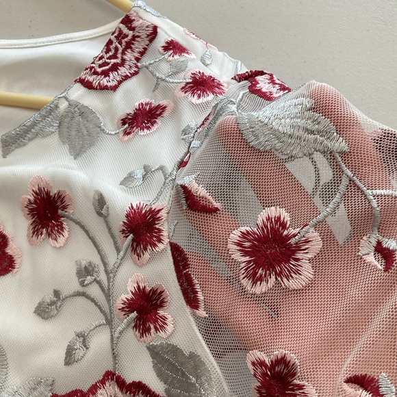 Charter Club XXL, Women's blouse with sheer Floral overlay - Picture 7 of 11